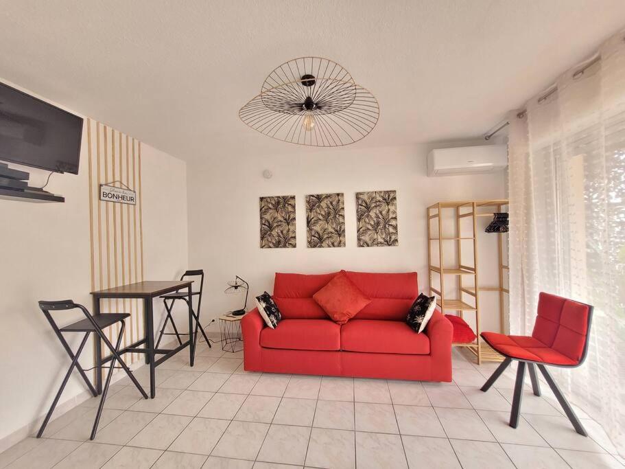 Studio Lucia - Vue Mer Saint Aygulf Exteriör bild